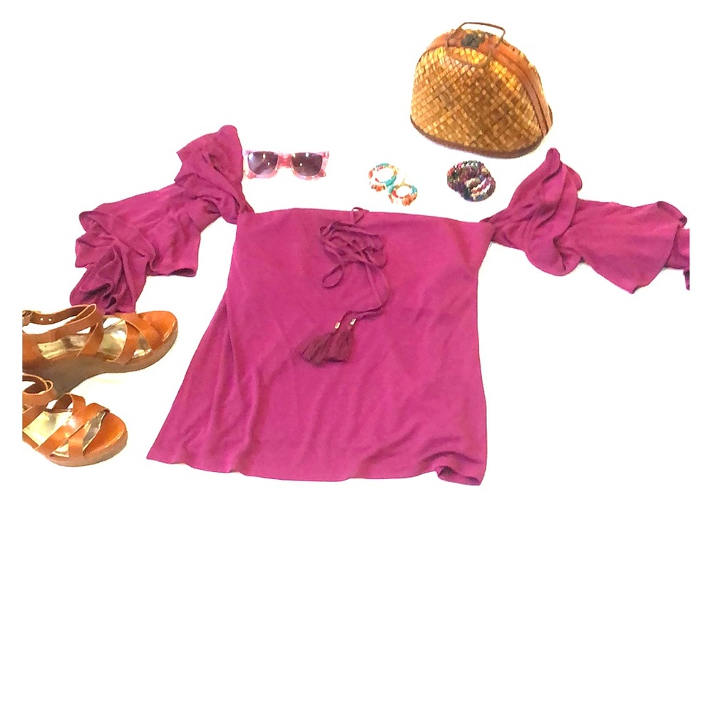 White House Black Market top, size 8, NWT